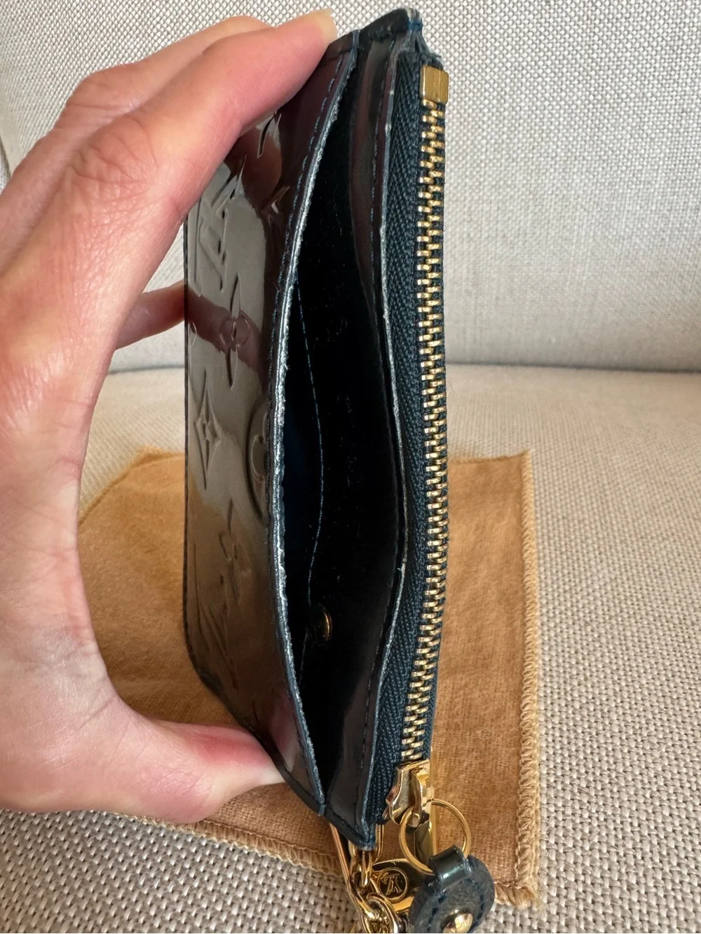 Louis Vuitton Dark Green Vernis Monogram Key Cles with Gold Hardware
